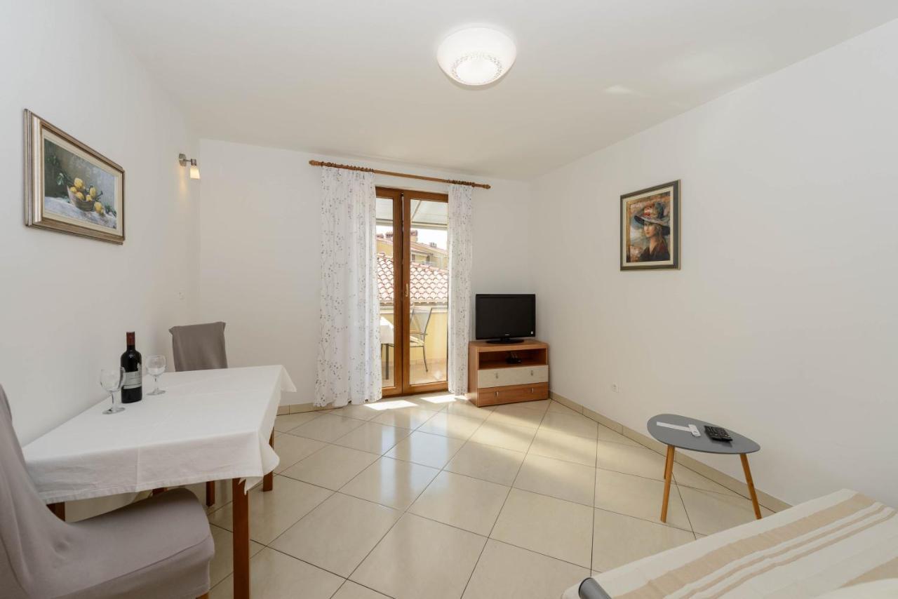 Appartamento Milar Rovigno